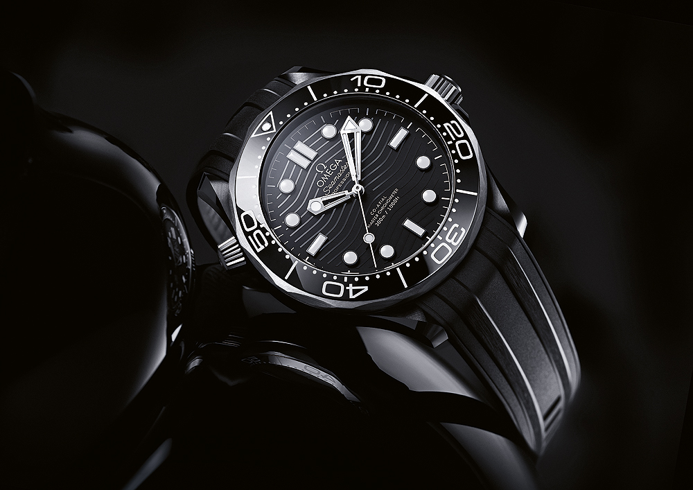 Diving Titan: Reviewing the Replica Omega Seamaster Diver 300M in Black Ceramic